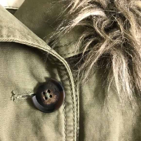 Hollister Army Green Removable Fur Trim Button Up Utility Jacket Coat Women Sz L - Picture 12 of 16